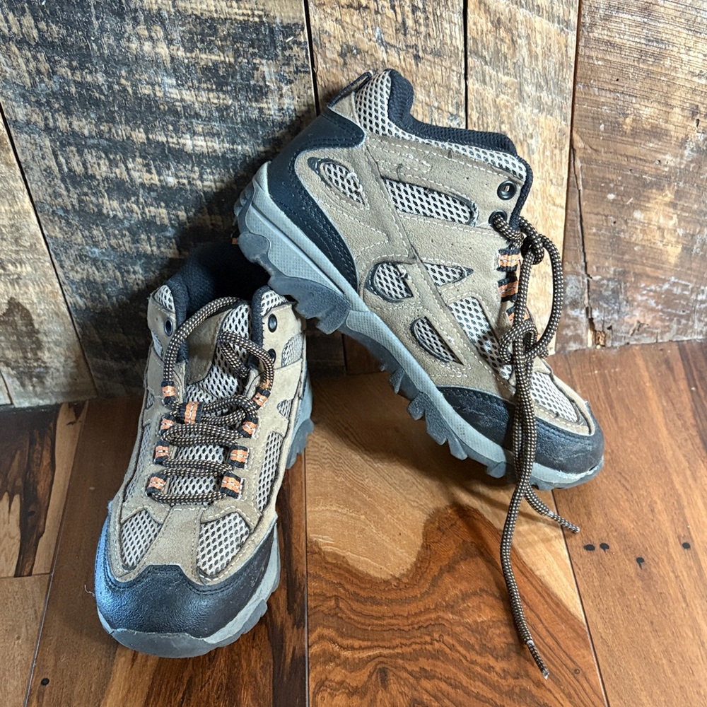 Boys Hiking Shoes Size Youth 1